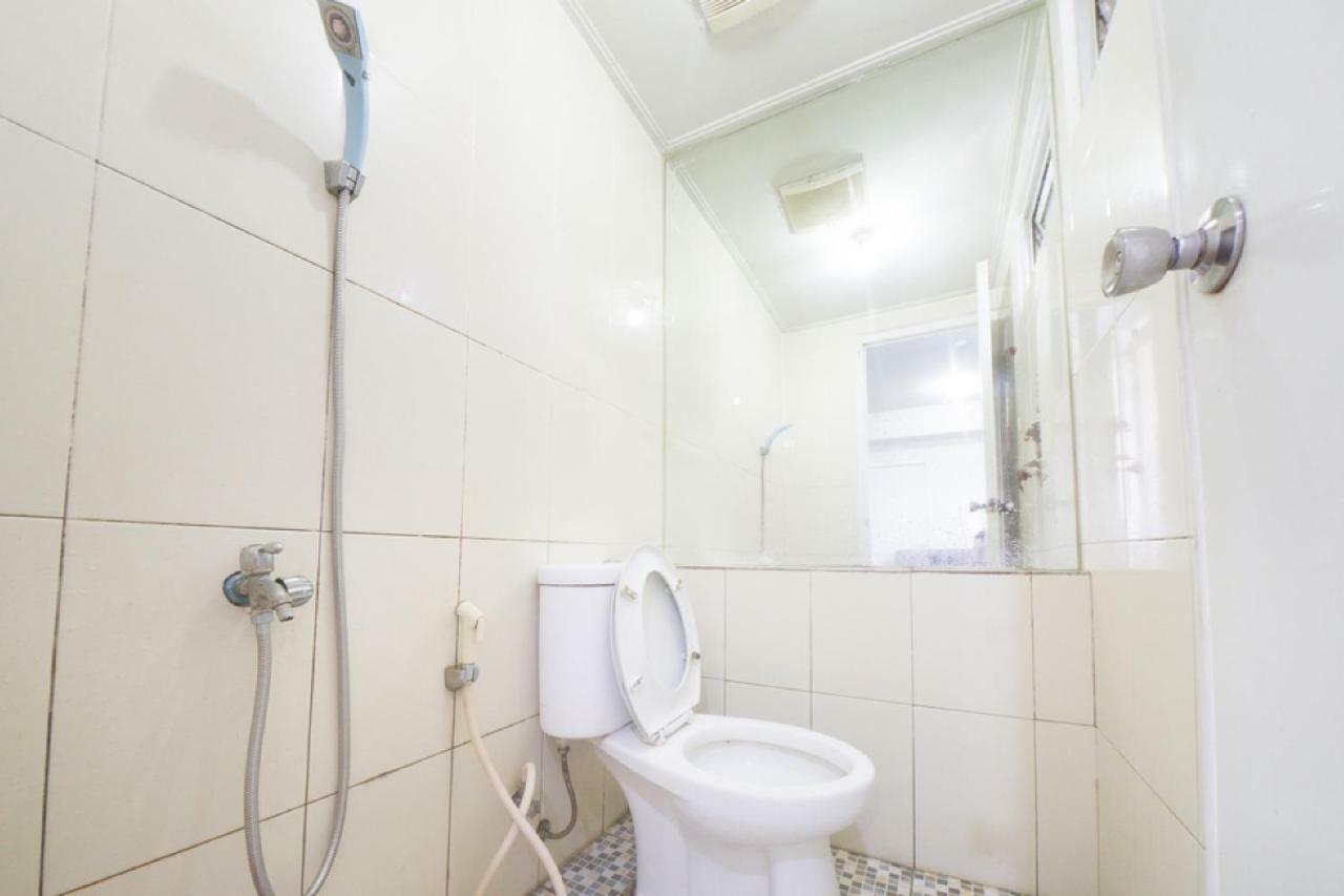 Reddoorz Apartment @ Pegangsaan Kelapa Gading 3 Jakarta Exterior foto